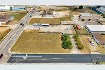 1508 N Ben Jordan Street, Victoria, TX 77901 - Photo 11