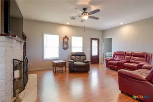 394 Sunrise Bay Dr, Port Lavaca, TX 77979 - Photo 11