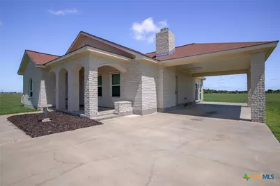 394 Sunrise Bay Drive, Port Lavaca, TX 77979 - Photo 3