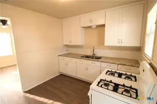 204 Allen St, Copperas Cove, TX 76522 - Photo 3