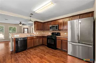 504 Wind Murmur, New Braunfels, TX 78130 - Photo 11