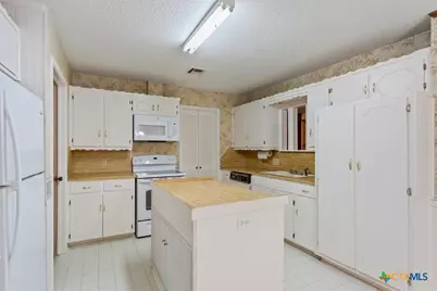 3509 Grizzly Bear Trail, Temple, TX 76502 - Photo 17