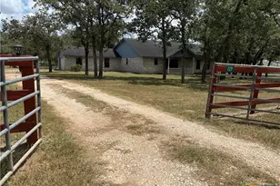 129 S McAdams Rd, Goliad, TX 77963 - Photo 3