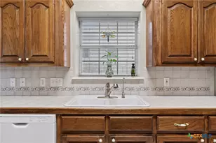 103 Village Dr, Georgetown, TX 78628 - Photo 23