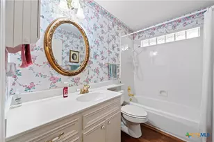 103 Village Dr, Georgetown, TX 78628 - Photo 7