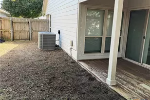 106 Amhurst St, Victoria, TX 77904 - Photo 15