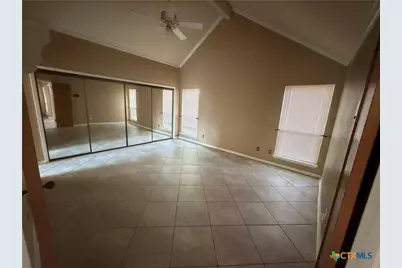 106 Amhurst Street, Victoria, TX 77904 - Photo 9