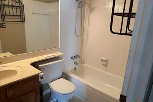 106 Amhurst St, Victoria, TX 77904 - Photo 13