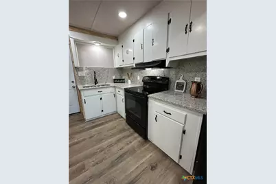 9354 US Highway 183, Yoakum, TX 77995 - Photo 11