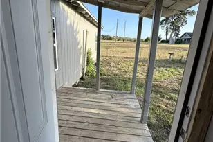 9354 US Hwy 183, Yoakum, TX 77995 - Photo 7