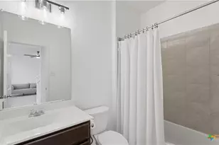 125 Flatland Trl, San Marcos, TX 78666 - Photo 21