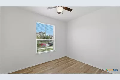 125 Flatland Trail, San Marcos, TX 78666 - Photo 7