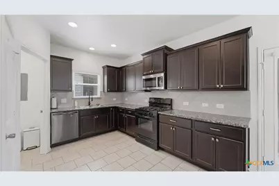 125 Flatland Trail, San Marcos, TX 78666 - Photo 15