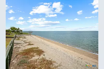 96 E Meadowlark Drive, Port Lavaca, TX 77979 - Photo 13