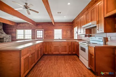 96 E Meadowlark Drive, Port Lavaca, TX 77979 - Photo 19