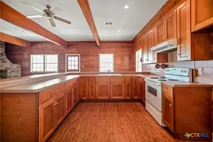 96 E Meadowlark Dr, Port Lavaca, TX 77979 - Photo 19