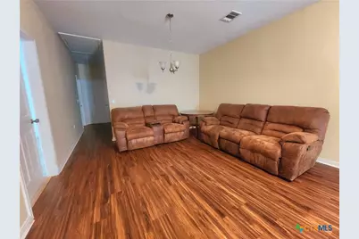 502 Migl Street, Yoakum, TX 77995 - Photo 13