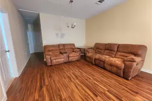 502 Migl St, Yoakum, TX 77995 - Photo 13