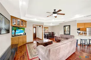 48 River Oak Dr, Seguin, TX 78155 - Photo 9