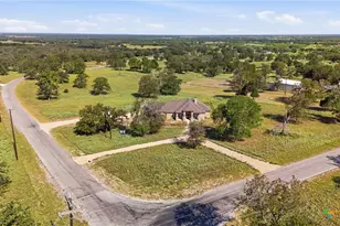 494 Flash Cir, Gonzales, TX 78648 - Photo 5