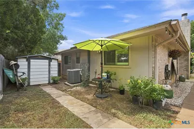 1217 Bluff Creek Circle, New Braunfels, TX 78130 - Photo 29