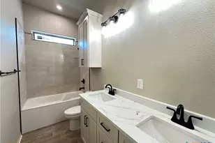 131 Lasso Loop, Lorena, TX 76655 - Photo 23