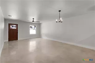 205 Boyles St, Belton, TX 76513 - Photo 21