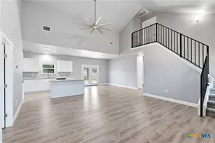 475 Cross Rd, Kingsbury, TX 78638 - Photo 5