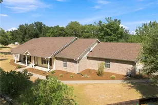 910 Cedar Ridge Rd, Gatesville, TX 76528 - Photo 25