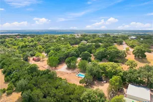 910 Cedar Ridge Rd, Gatesville, TX 76528 - Photo 29