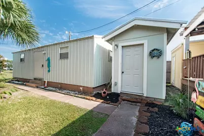 1207 W Madison Avenue, Port O'Connor, TX 77982 - Photo 17