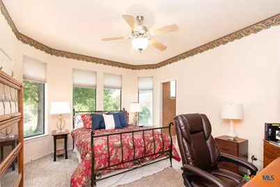 121 Wallace Boulevard, Cameron, TX 76520 - Photo 35
