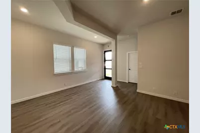 128 Radnor Road, New Braunfels, TX 78130 - Photo 17