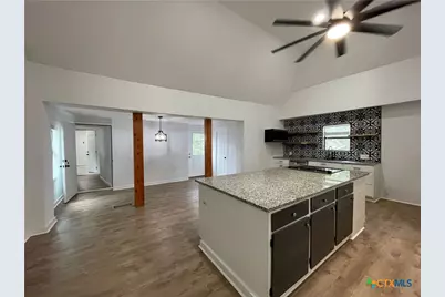 625 E 13th Avenue, Belton, TX 76513 - Photo 29