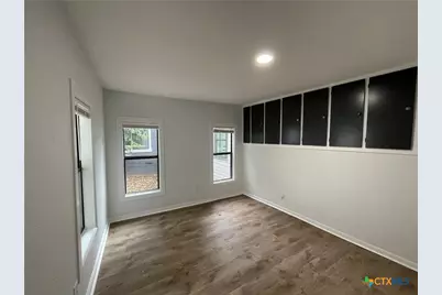 625 E 13th Avenue, Belton, TX 76513 - Photo 31