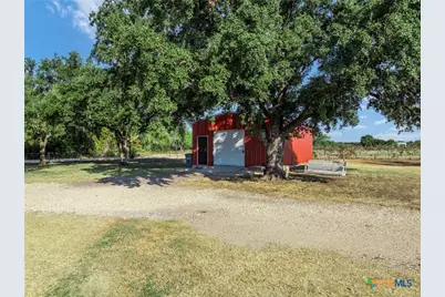 8707 E Highway 6, Riesel, TX 76682 - Photo 25