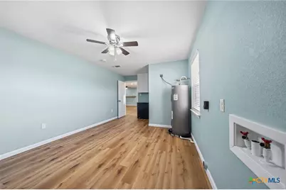 8707 E Highway 6, Riesel, TX 76682 - Photo 11