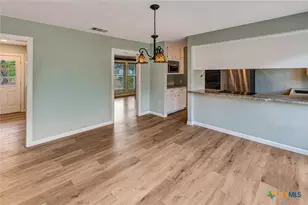 194 Westpark Ave, Victoria, TX 77905 - Photo 13