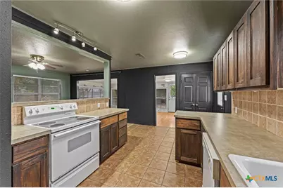 413 Woodland Point Road, Belton, TX 76513 - Photo 15