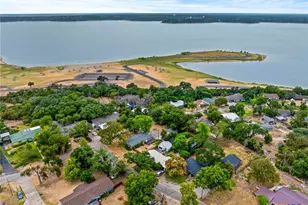 413 Woodland Point Rd, Belton, TX 76513 - Photo 9