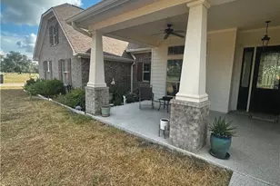 1684 Zengerle Rd, Cuero, TX 77954 - Photo 3