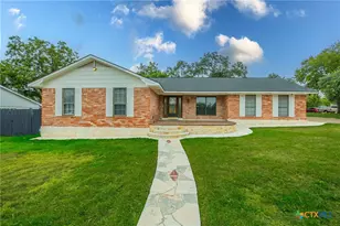 18 Morgan's Point Blvd, Morgans Point, TX 76513 - Photo 1