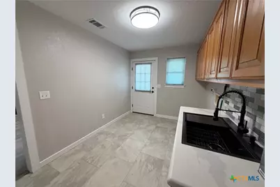 433 W Klein Road, New Braunfels, TX 78130 - Photo 21