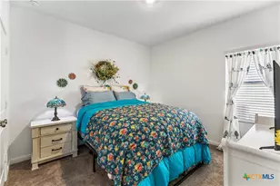5801 Musquiz Rdg, Seguin, TX 78155 - Photo 19