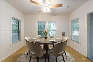 465 S Guenther Ave, New Braunfels, TX 78130 - Photo 7
