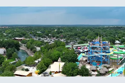 465 S Guenther Avenue, New Braunfels, TX 78130 - Photo 17