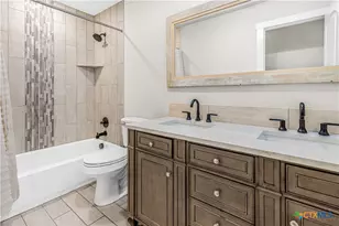 1018 Saddle Bluff Dr, Salado, TX 76571 - Photo 11