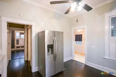 907 N Craig Street, Victoria, TX 77901 - Photo 17