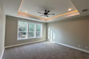 246 Champions Blvd, La Vernia, TX 78121 - Photo 5
