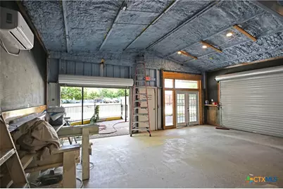 4665 Old Highway 81, New Braunfels, TX 78132 - Photo 13